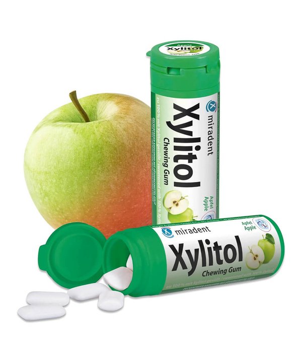 Xylitol Kids becukrė kramtomoji guma obuolių skonio, vaikams, 30 g.