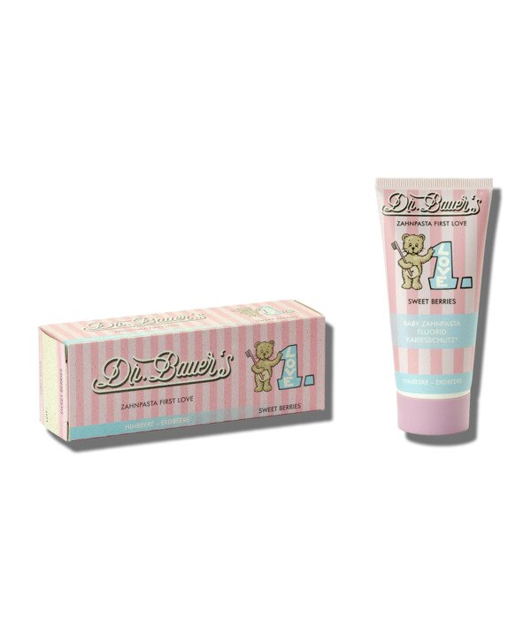 Dr.Bauer’s vaikiška dantų pasta miško uogų skonio su fluoru First Love, 50 ml.