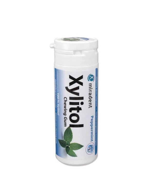 Xylitol becukrė kramtomoji guma mėtų skonio, 30 g.