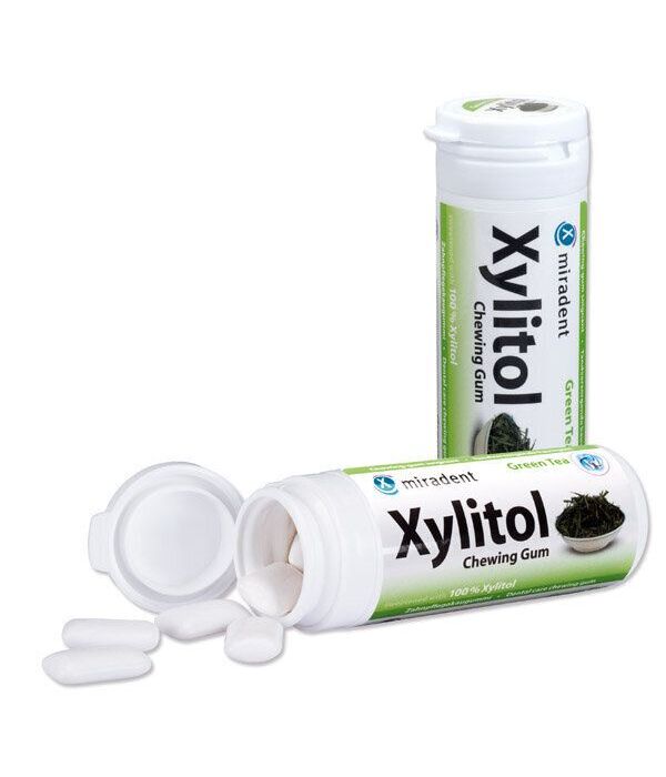 Xylitol becukrė kramtomoji guma žaliosios arbatos skonio, 30 g.